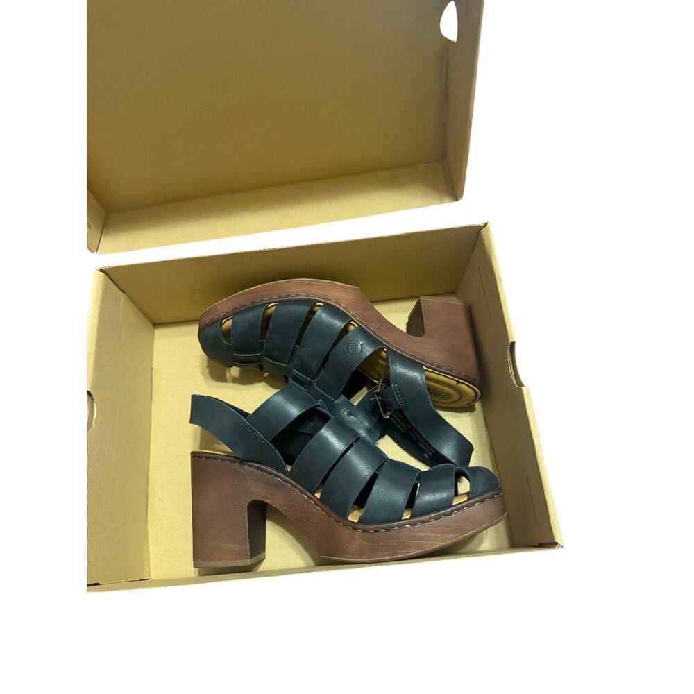 Born Hartley Black Leather Platform Sandals - size 9